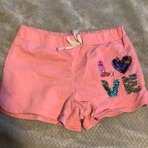 Girls Love Rep💗blic short